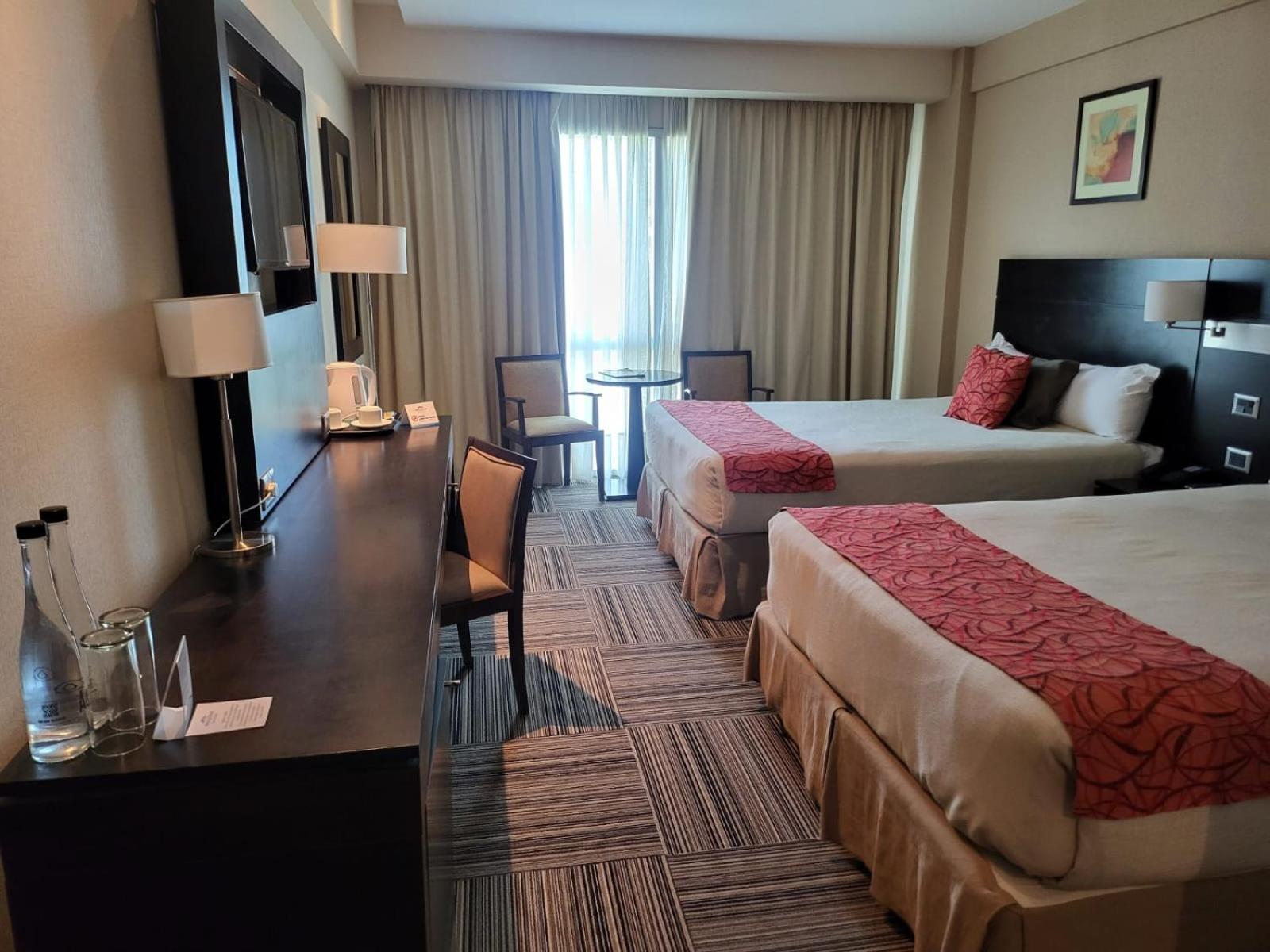 Howard Johnson Hotel Neuquen